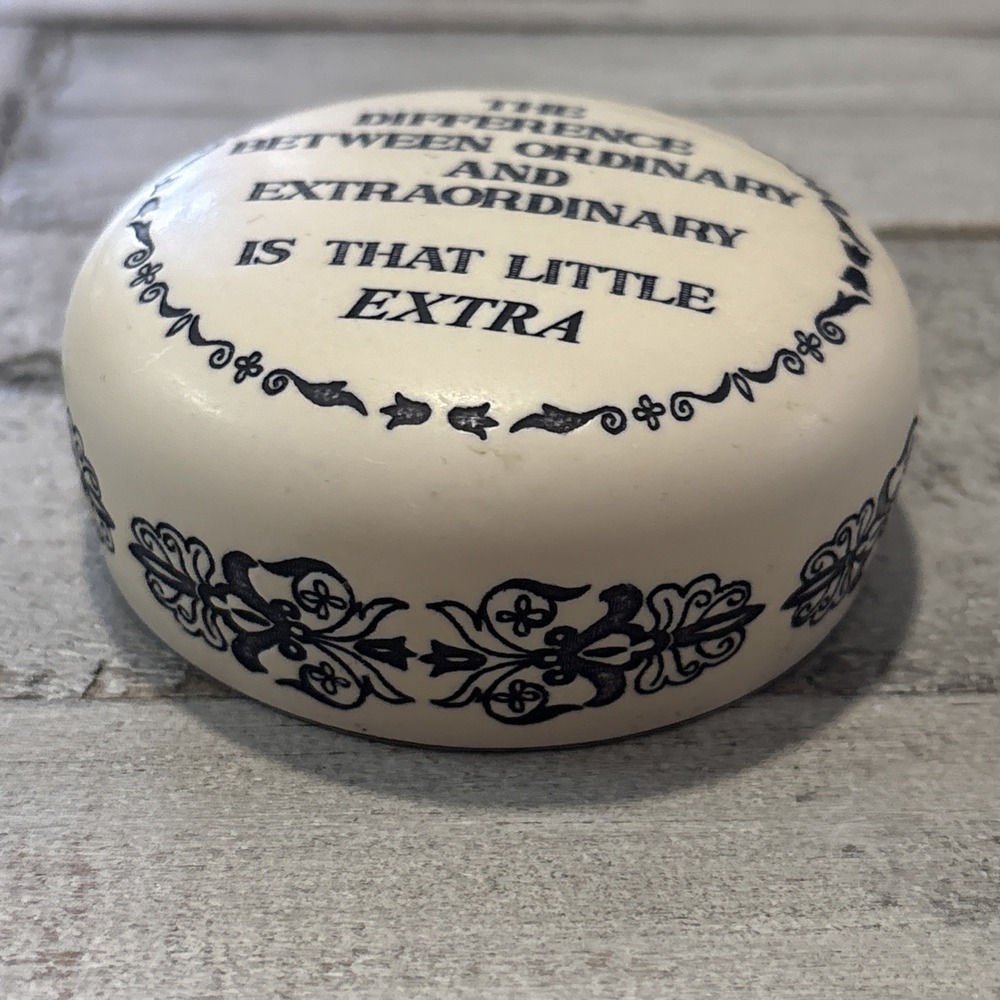 Baekgaard Paper Weight Collection Crafted‎ In England - Ordinary Extraordinary - Picture 4 of 10